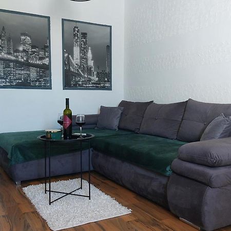 Apartment Zana Pirovac Eksteriør billede