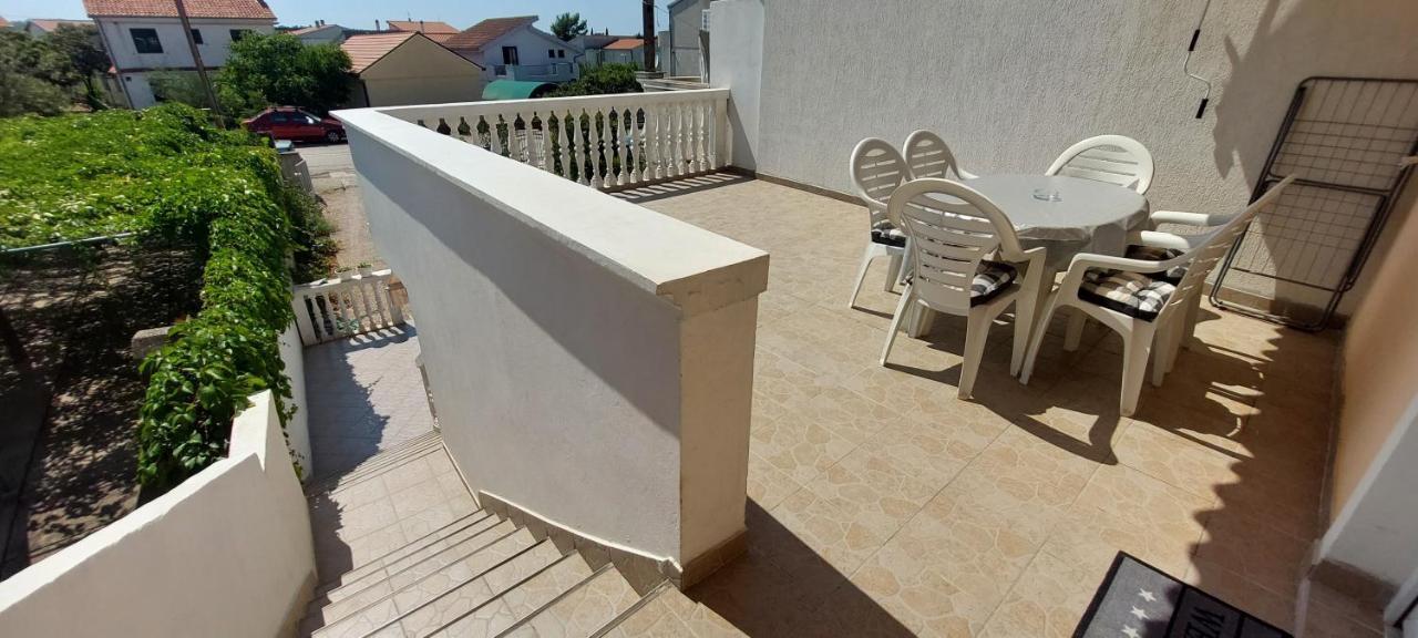 Apartment Zana Pirovac Eksteriør billede