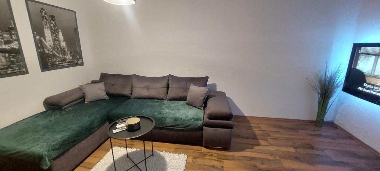 Apartment Zana Pirovac Eksteriør billede